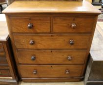 A Victorian mahogany chest of drawers W.101cm