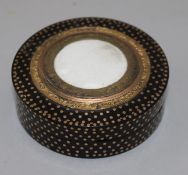 An early 19th century French pique inlaid tortoiseshell table snuff box