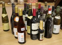 A quantity of wine, mixed whites etc