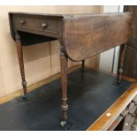 A Regency pembroke table W.90cm