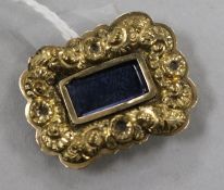 A Victorian yellow metal mourning brooch, 24mm.