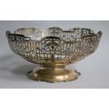 A pierced silver pedestal fruit bowl, A.E. Poston & Co Ltd, Sheffield, 1938, 23.8cm, 19.8 oz.