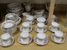 A Paragon Country Lane pattern dinner service