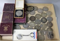 A collection of 1935, 1951 and 1937 crowns and other coinage