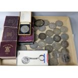 A collection of 1935, 1951 and 1937 crowns and other coinage