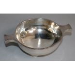 A George V silver quaich, 15.4cm.