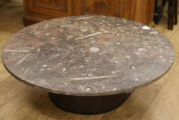 A fossil top coffee table, W.101cm