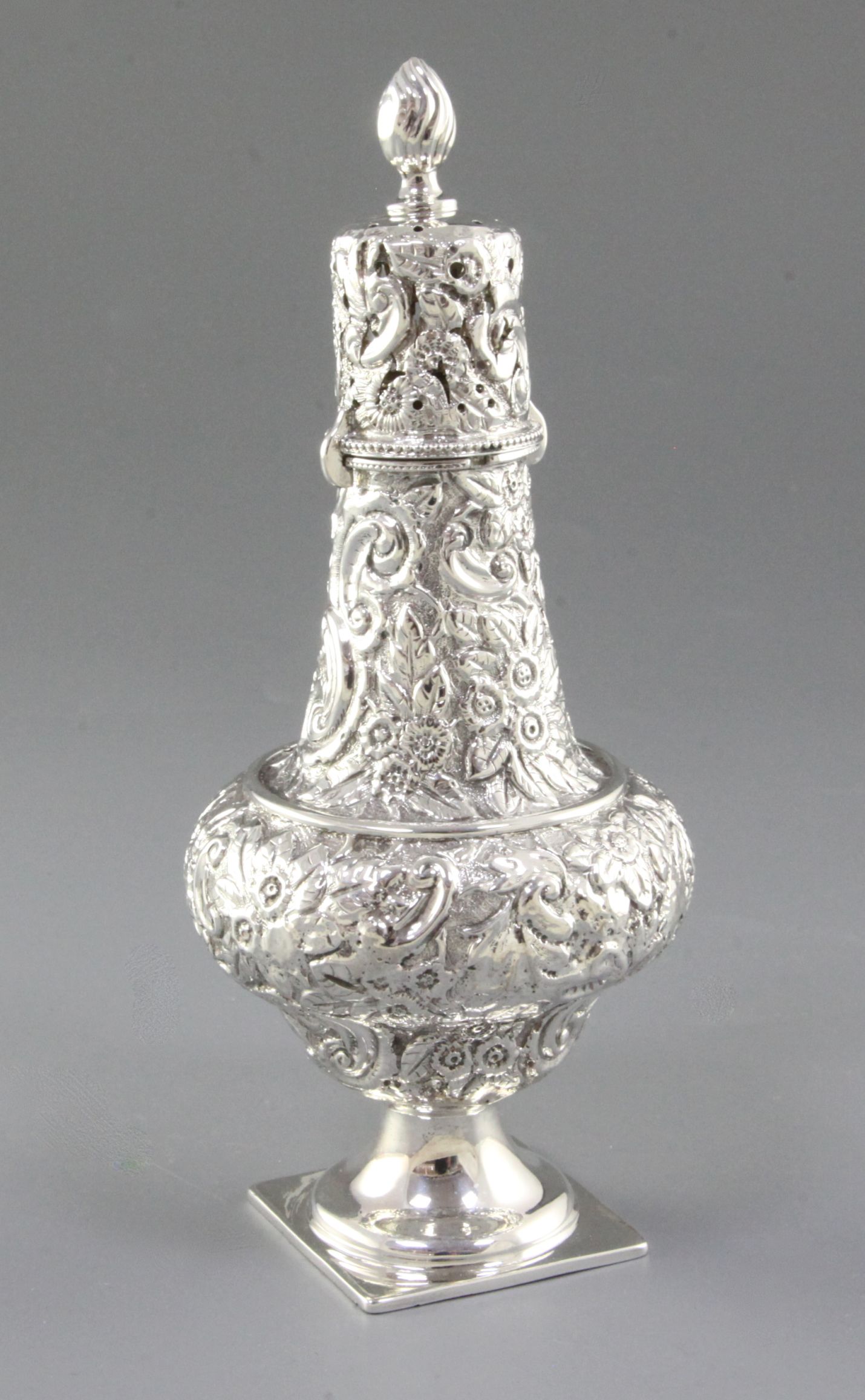 A Victorian silver sugar caster, by Nathan & Hayes, hallmarked Birmingham 1890, with crisp