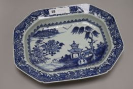 An 18th century Chinese export octagonal blue and white bowl, 37.5cm