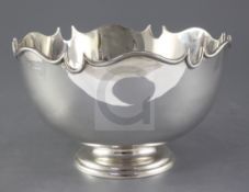 An Edwardian silver Monteith bowl by Thomas Bradbury & Sons, London, 1901, 13.6cm, 24.1 oz.