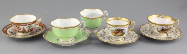 Flight, Barr & Barr, Worcester wares, comprising a bird and flower painted tea cup and saucer and