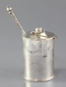 A modern Theo Fennell silver marmalade preserve pot and hinged cover with spoon, of cylindrical