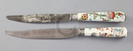 Two Mennecy Kakiemon style porcelain handled knives, c.1740-60, the first of octagonal section