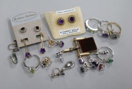 Mixed gold and other jewellery, including five 9ct gold and gem set rings and two pairs of 9ct gold,