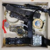 A small quantity of watches