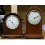 Two mantel clocks tallest 22cm