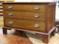 An Edwardian inlaid chest of drawers