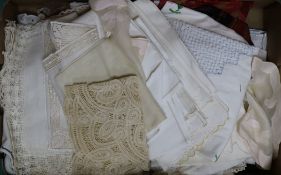 Mixed linens