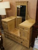 An Edwardian pine dressing table W.121cm