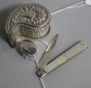 A George III small silver oval vinaigrette (a.f.), Birmingham 1799, maker IT and two other items,