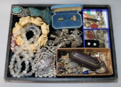A quantity of mixed jewellery including two gold rings, boxed onyx studs, silver charm bracelet