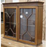 A small Edwardian inlaid mahogany cabinet W.28cm