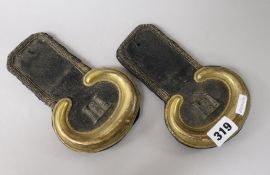 A pair of Enniskillen regiment epaulettes