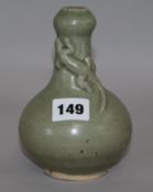 A Chinese celadon vase H.15cm