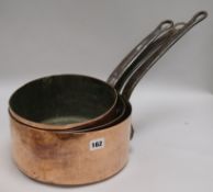 3 copper 19th Century graduated saucepans Dia 27cm Largest