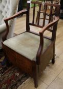 A Regency elm commode chair