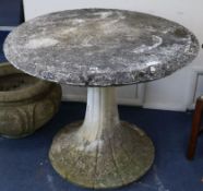 A garden table W.99cm