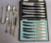Two cased sets of silver silver handled cake knives and minor flatware including a pair of