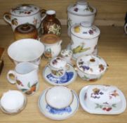 A quantity of Worcester Evesham wares