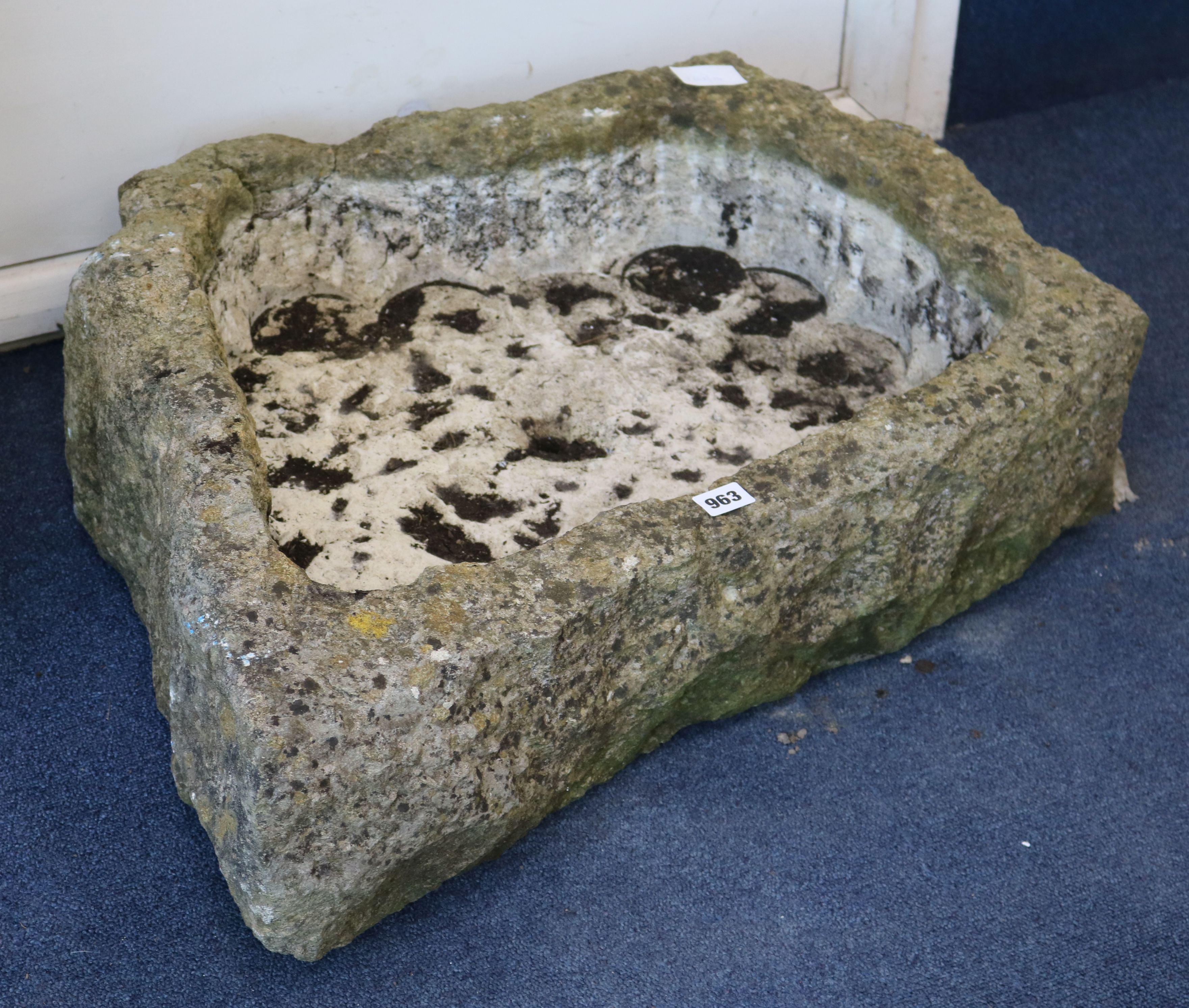 A 19th century rustic hewn stone trough W. approx. 65cm