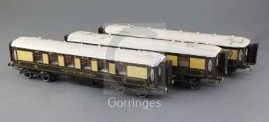 A set of three Pullman coaches, no's. 88, Doris and 88, 2 rail and 3 or 3 rail