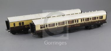 A set of two GWR coaches, Ocean Mail no.1174 and Ocean Express no.2060, in chocolate and cream, 2 or