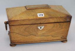 A Victorian mahogany tea caddy L.31cm