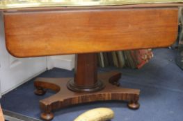 A Regency mahogany Pembroke table W.106cm.