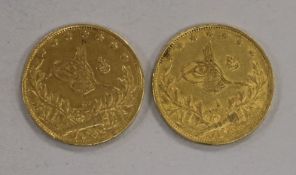 Two Turkish 100 Kurush gold coins, (AH 1327), Sultan Mehmet V (1901-1918), 14.4g gross