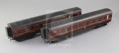 A pair of Exley LMS side corridor brake coaches, no.6444 and no.5534, in crimson