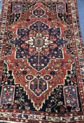 A Persian rug w.200 X 132cm