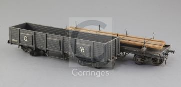 A set of two: LMS flat bogie wagon No 435 and GWR 7 plank wagon No 98014