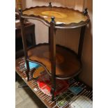 An Edwardian inlaid etagere W.59cm