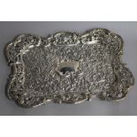 An Edwardian repousse silver dressing table tray by Matthew John Jessop, London, 1902, 31.8cm, 9.5