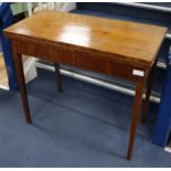 A George III mahogany tea table W.84cm