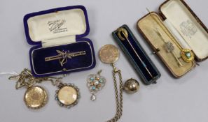 A group of assorted mainly gold jewellery including gem set bar brooches, lockets and pendants.