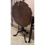 A Georgian mahogany pie crust occasional table W.73cm