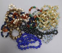 Ten assorted necklaces, including hardstone, lapis, cultured pearl, agate and hematite etc.