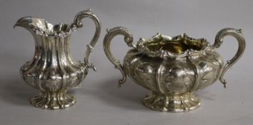 A William IV silver sugar bowl and matching cream jug, Joseph & John Angell London, 1836, 22 oz.