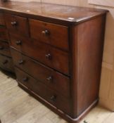 A Victorian mahogany chest of drawers W.121cm